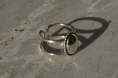 Vivienne Ring